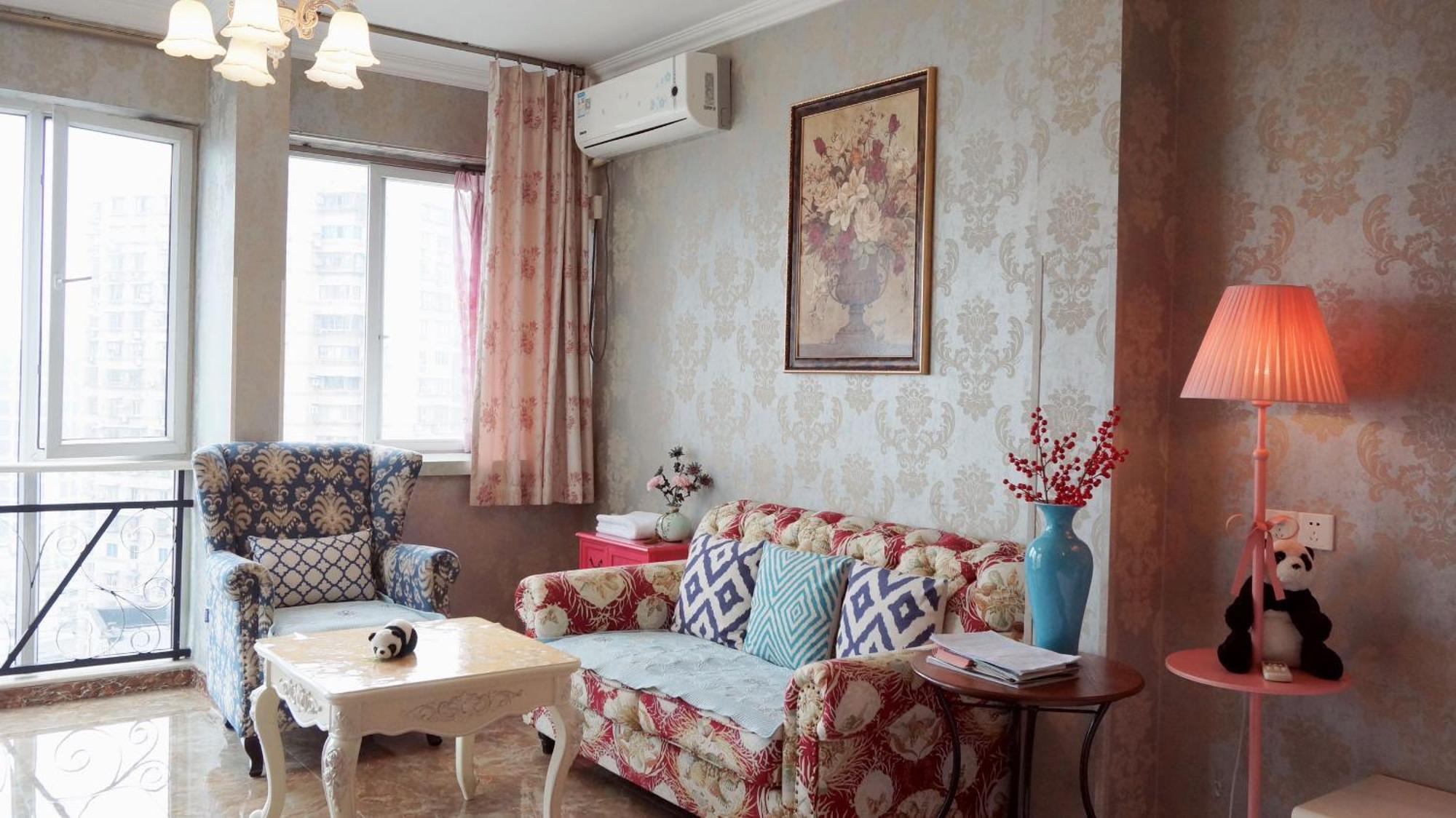 Xiao Yu Residential Near Jiefangbei And Hongya Cave Chongqing