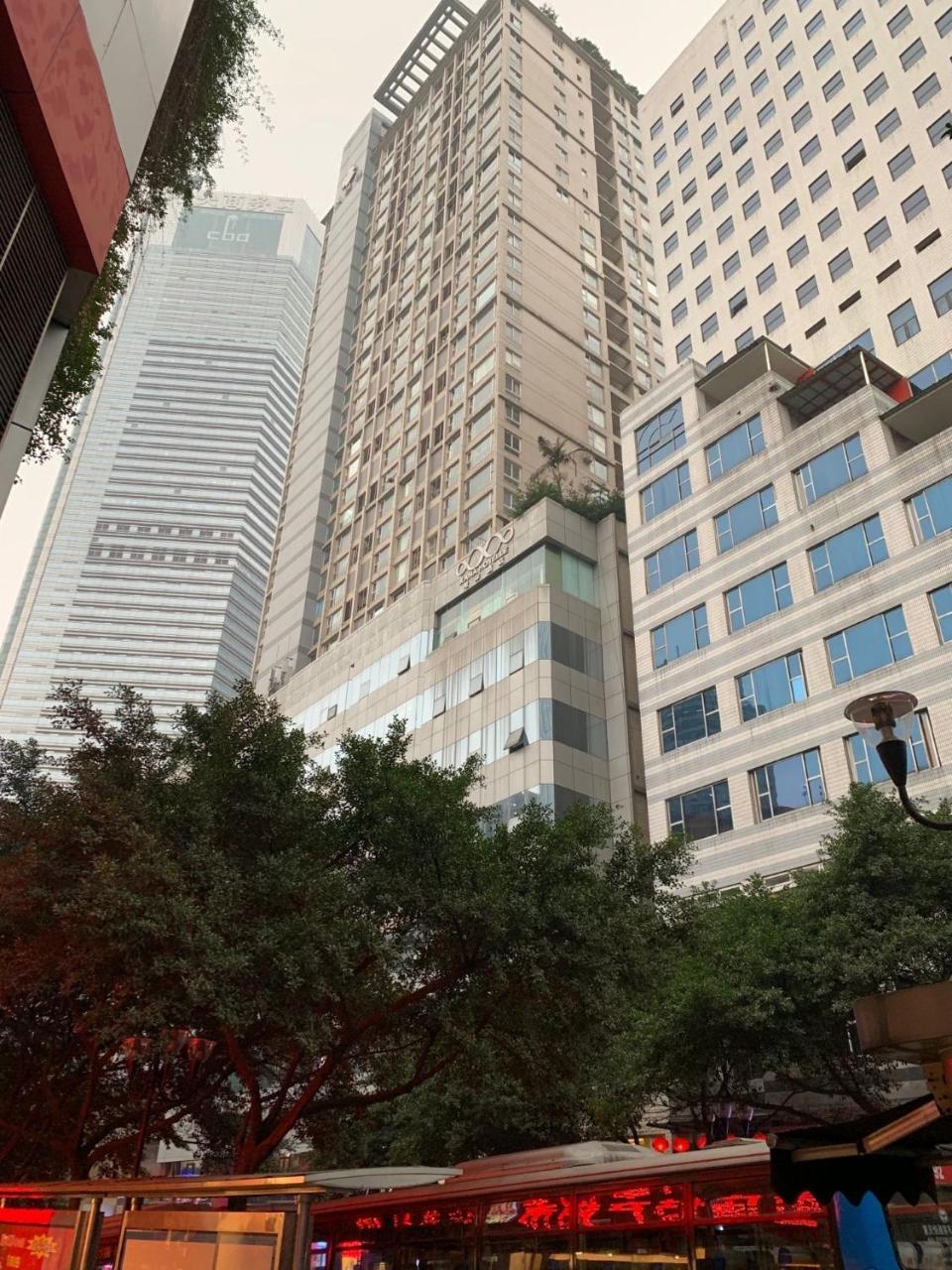 Xiao Yu Residential Near Jiefangbei And Hongya Cave